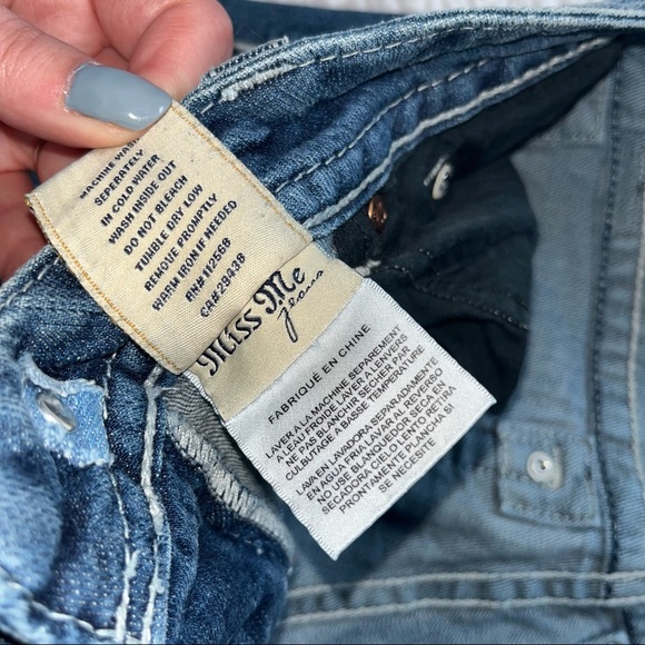 Miss Me Bootcut Jeans - Picture 9 of 11